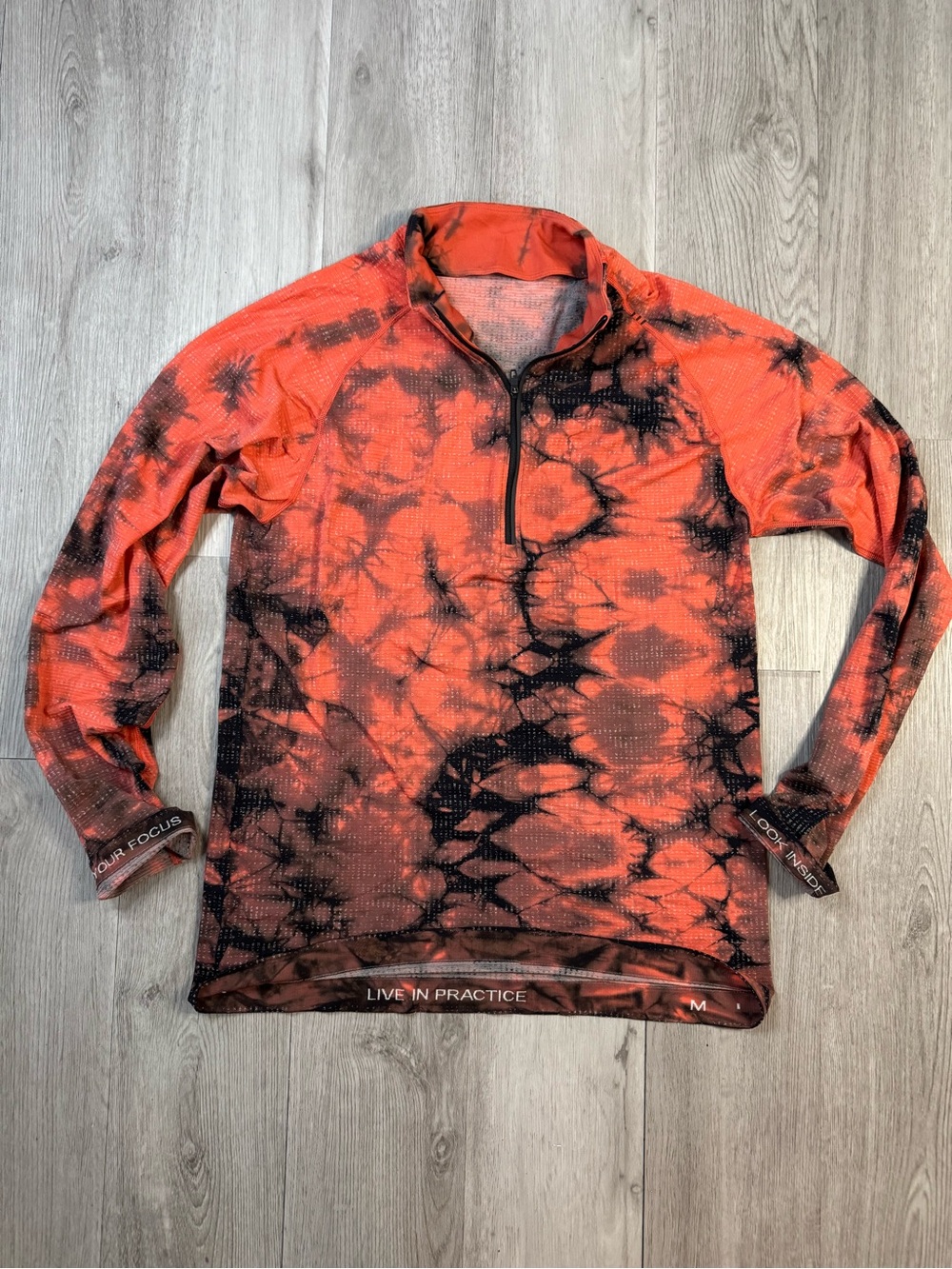 Lululemon Men’s Coral Orange Black Tie-Dye 1/4 Zip Mock Neck Long Sleeve medium.